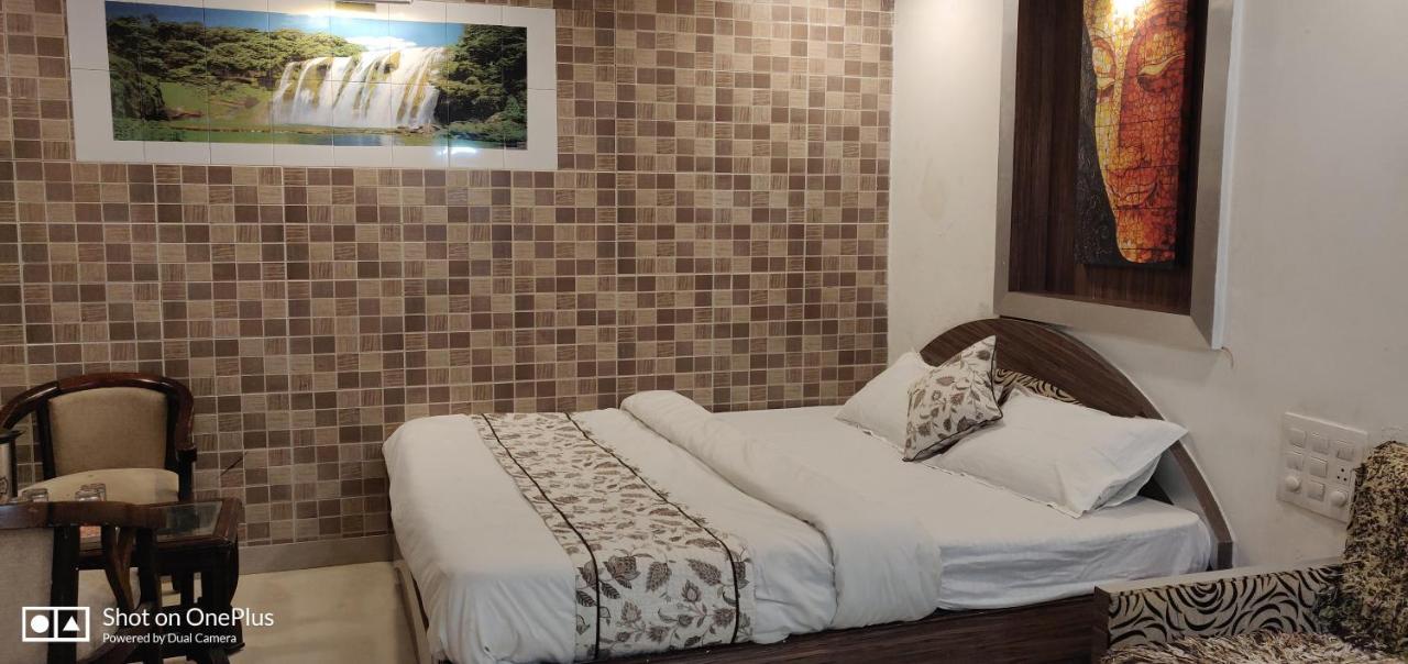 The Peach Tree Rooms Mount Abu Exterior photo